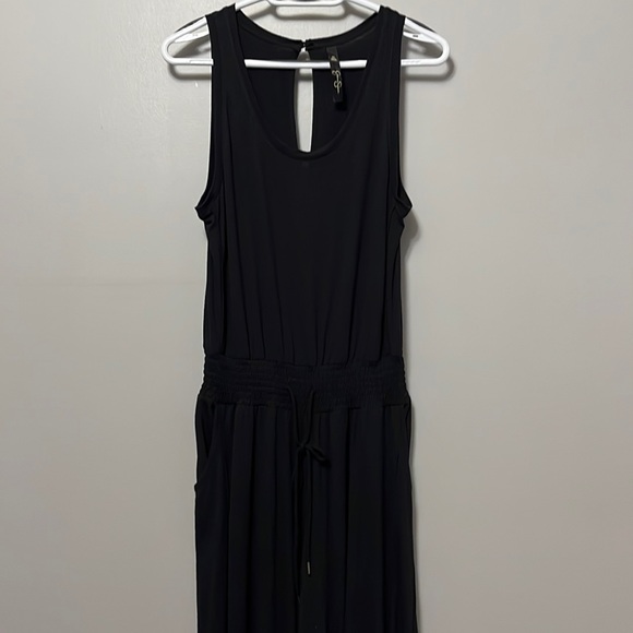 Jessica Simpson Black Jumpsuit Size Medium - Picture 1 of 6